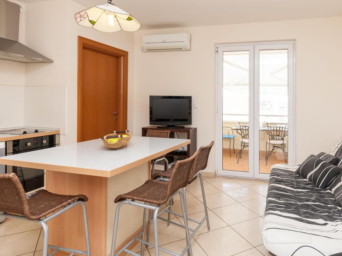 Apartment Ella Sea View Бол Экстерьер фото